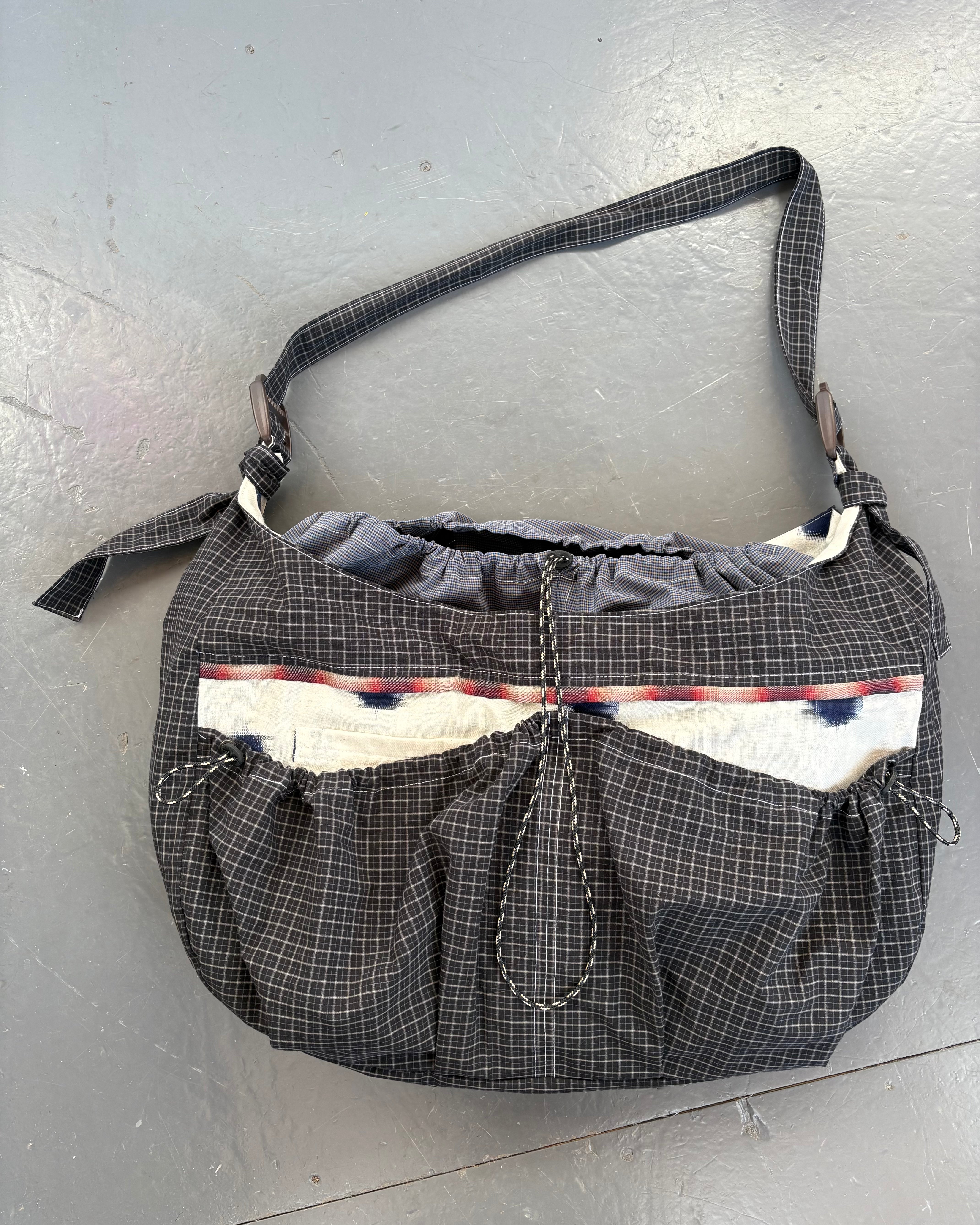 HOME PAGE – This Uniform