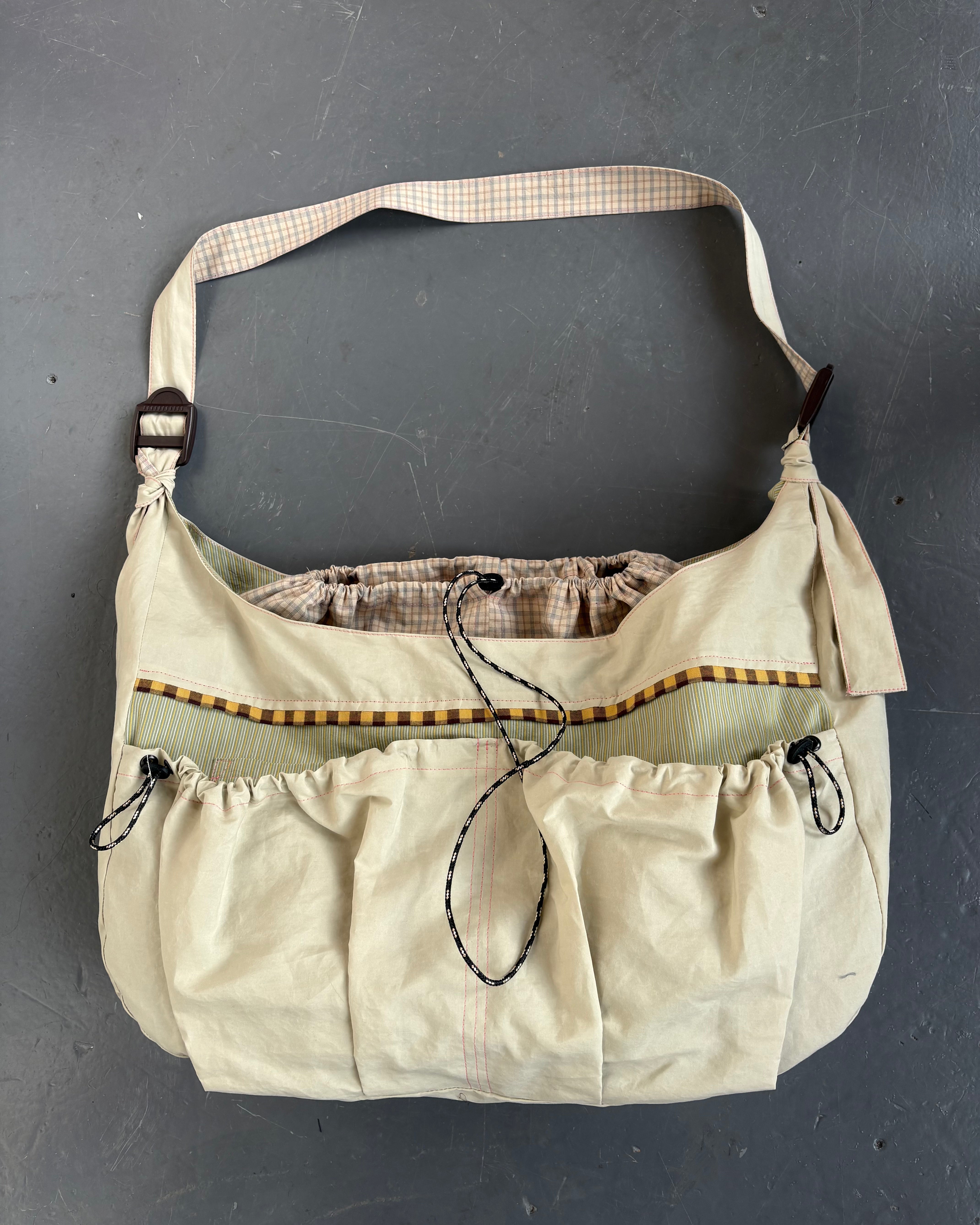 HOME PAGE – This Uniform